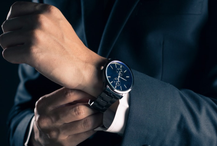 Можно ли дарить на день рождения часы