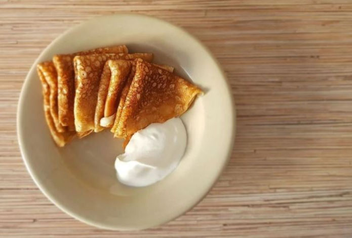 Нужно ли растительное масло во время жарки блинов