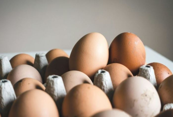 Почему нельзя одалживать куриные яйца