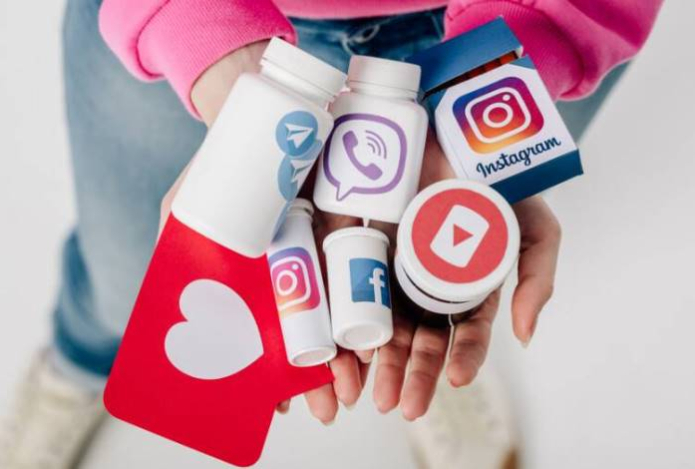 В Казахстане предлагают ввести возрастное ограничение на соцсети