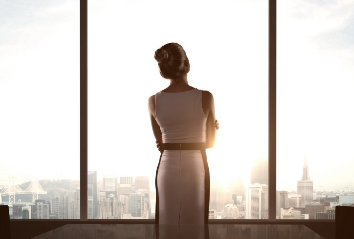 Какой процент женщин-руководителей в государственных структурах Казахстана