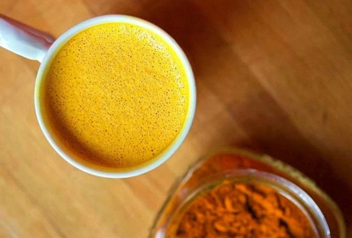 Может ли чай из куркумы снизить сахар в крови