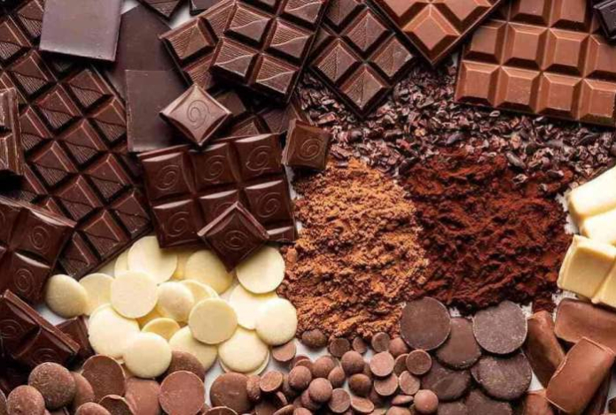 Назван самый полезный шоколад для пожилых — достаточно есть 1/10 плитки в день. Снижает воспаление и улучшает память