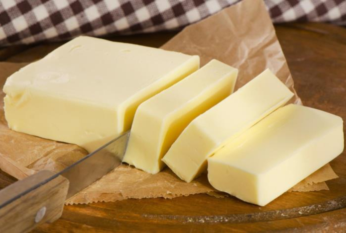 Зачем сливочное масло добавляют в чай