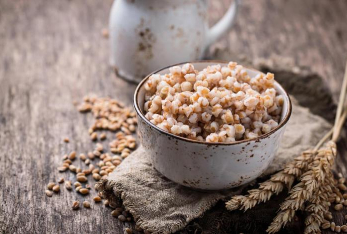 Этот продукт снижает уровень холестерина, кровяного давления и глюкозы. Улучшает пищеварение и защищает желчный пузырь