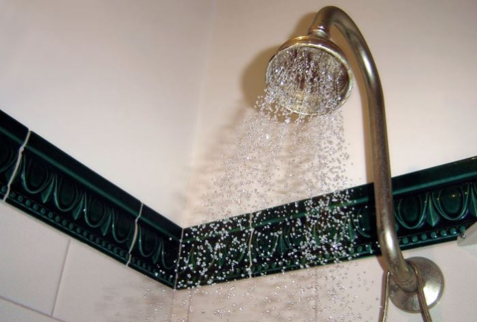 Как можно похудеть во время приема душа