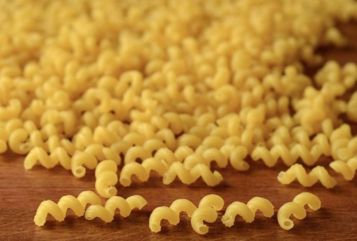 Нужно ли промывать макароны холодной водой после варки