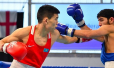 Против Узбекистана и России. Как Казахстан бился за медали турнира по боксу в Баку