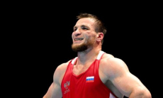 Нокаутировавший казахстанца экс-чемпион WBA сразится с непобежденным россиянином. Есть дата и место