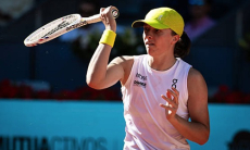 Неожиданным камбэком обернулся матч Иги Швентек на турнире в Мадриде