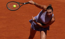 Уверенной победой закончился матч Соболенко против россиянки на турнире в Мадриде