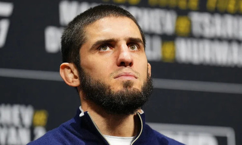 Больше не чемпион? UFC принял сенсационное решение по Махачеву