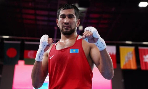 Чемпион мира по боксу возвращается в сборную Казахстана