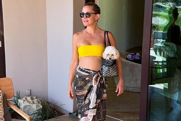 46-летняя голливудская звезда показала идеальную фигуру в бикини