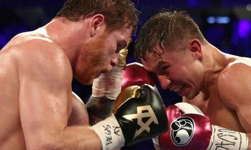 «Канело» предложили бой с Головкиным вместо поединка за «абсолют»