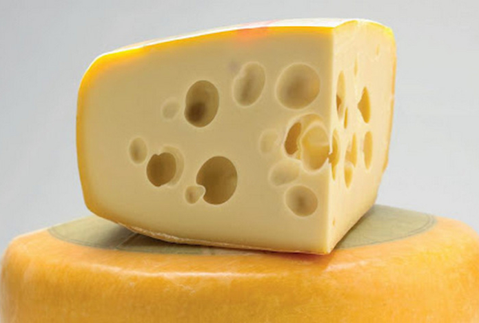 Засохший сыр обретет вторую жизнь — раскрыт простой способ спасти продукт от выбрасывания