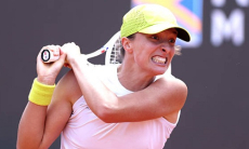 Разгромом завершился матч Иги Швентек на старте турнира в Риме
