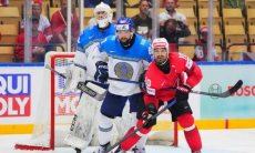 Сборную Казахстана по хоккею признали слабым соперником в Швейцарии