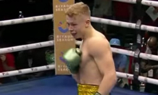 Казахстанский боксёр получил второй шанс в топовом турнире от WBC после поражения