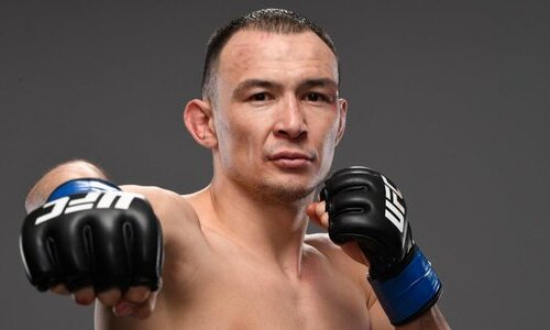 Дамир Исмагулов готовится к поединку. Известен соперник