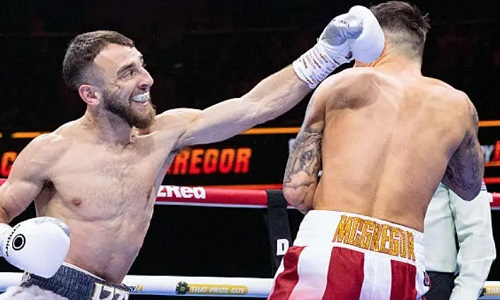 Макгрегора жестоко избили и отправил в нокаут. Видео