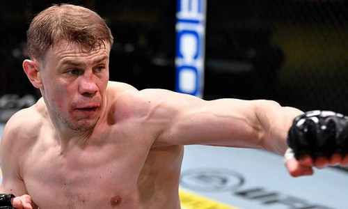 Экс-боец UFC озвучил план на поединок с соперником из Казахстана