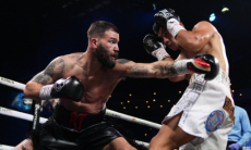 Сенсацией закончился бой чемпиона WBA в главном бою вечера бокса в США. Видео