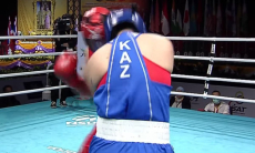 Нокдауном и разгромом обернулся бой Казахстана за «золото» топ-турнира по боксу