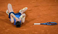 Сенсационную теннисистку вынесли с «Ролан Гаррос»