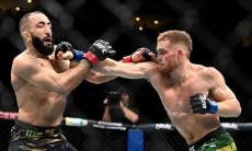 «Брат, тебя ограбили». Чемпионка UFC не согласилась с вердиктом боя за титул в весе Рахмонова