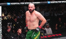 Быстрым нокаутом закончился бой непобеждённого россиянина на турнире UFC 316. Видео