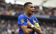 Мбаппе принес сборной Франции «бронзу» Лиги наций. Видео