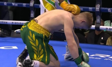 Нокдауном и штрафом обернулся бой казахстанца и боксера с рекордом 15-0