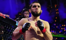 Махачев назвал двух соперников, которых больше всего уважает. Это не Царукян и Оливейра