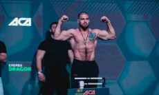 Соперник известного казахстанца нарвался на штраф перед крупным турниром в России