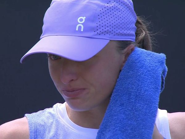 Ига Швёнтек потерпела фиаско в финале и расплакалась