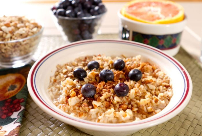 Диетолог назвала 11 продуктов, содержащих больше железа, чем шпинат