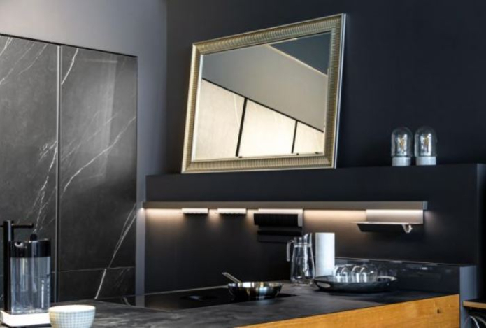 Эти испортит все впечатление от интерьера. Где в доме не стоит вешать зеркало