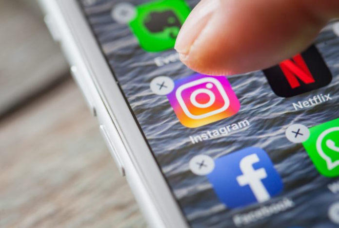 В Казахстане введут родительский контроль в Instagram