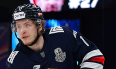 Стал известен срок нового контракта Никиты Михайлиса с клубом КХЛ