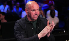 Президент UFC наградил казахстанца после скандальной дисквалификации