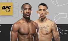 Экс-сопернику Рахмонова официально назначили громкий бой в UFC