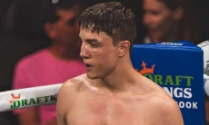 Боксёр из Казахстана с рекордом 10-0 получил соперника на бой в США