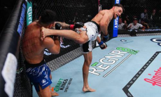 Видео полного боя с победой скандального казахстанца в UFC