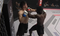 Непобежденный нокаутер из Казахстана проиграл первый бой в карьере