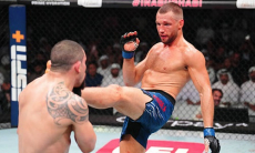 Сенсацией обернулся главный бой турнира UFC с участием казахстанца