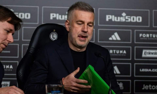 Главного тренера «Легии» «уволили» перед матчем с «Актобе»