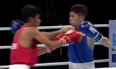 Казахстанского боксёра лишили победы после нокдауна на ЧА-2025 от World Boxing