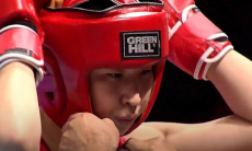 Чемпионку по боксу из Казахстана отправили в нокдаун и лишили медали ЧА-2025