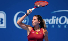 Громкая сенсация состоялась на топовом турнире в США с участием Рыбакиной